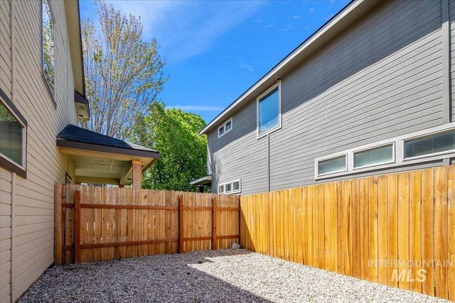 406 Triumph Drive, Middleton, ID 83644