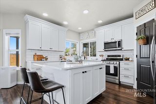 406 Triumph Drive, Middleton, ID 83644