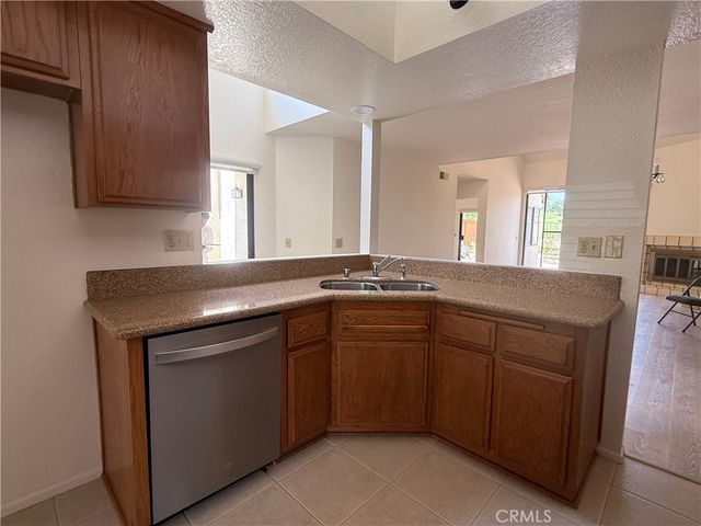 1782 Del Prado, Pomona, CA 91768
