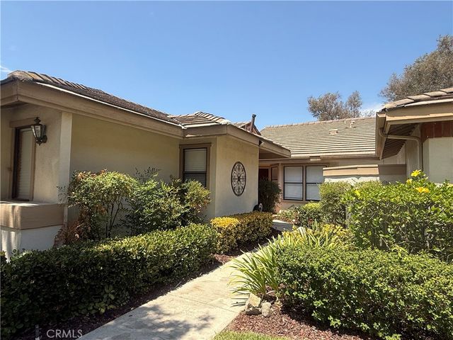 1782 Del Prado, Pomona, CA 91768
