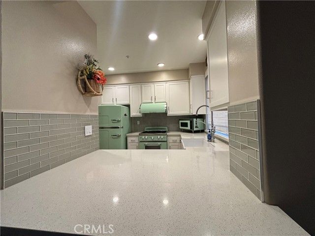 190 Via Vicini, Rancho Santa Margarita, CA 92688