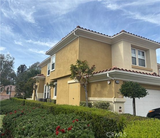 190 Via Vicini, Rancho Santa Margarita, CA 92688