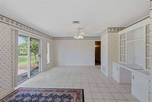 727 Julius Street, Lake Charles, LA 70605