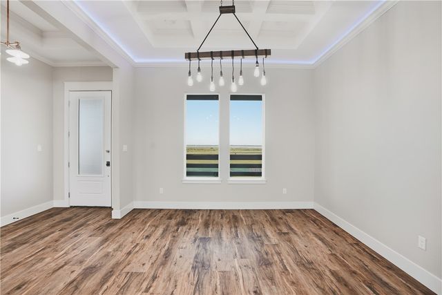 1511 Cape Velero Dr, Rockport, TX 78382