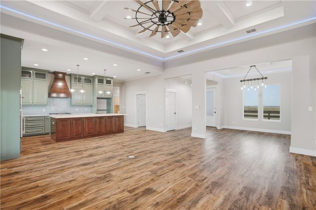 1511 Cape Velero Dr, Rockport, TX 78382