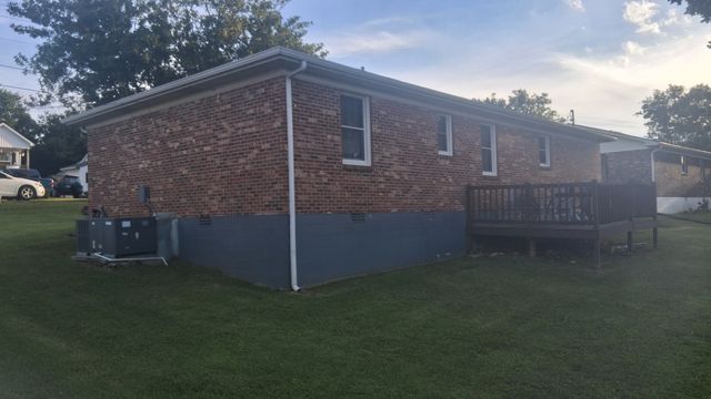 1036 Silver Creek Rd, Lewisburg, TN 37091