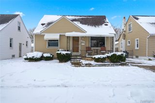 25913 Culver Street, St. Clair Shores, MI 48081