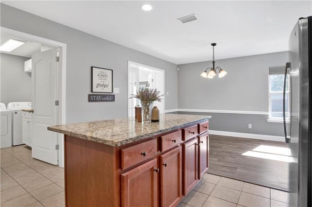 3411 Spring Meadow E Drive, Mobile, AL 36695