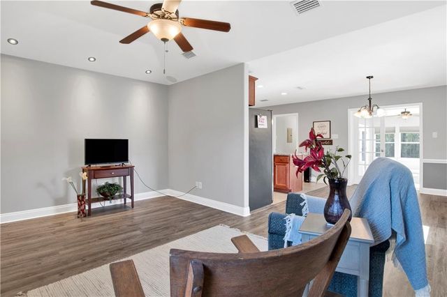 3411 Spring Meadow E Drive, Mobile, AL 36695