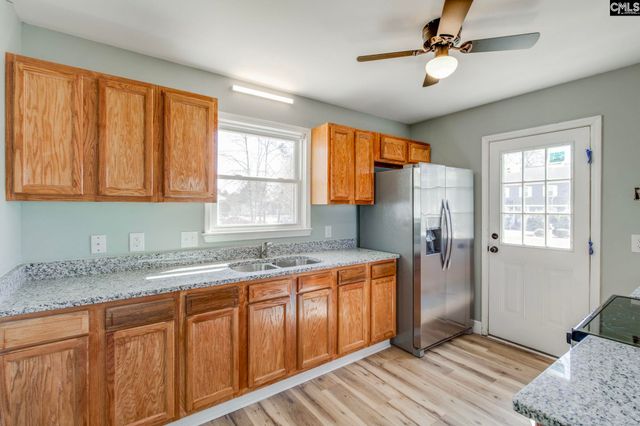 201 Pear Tree Circle, Hopkins, SC 29061