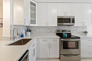 5380 CEDAR LAKE Drive 304, Boynton Beach, FL 33437