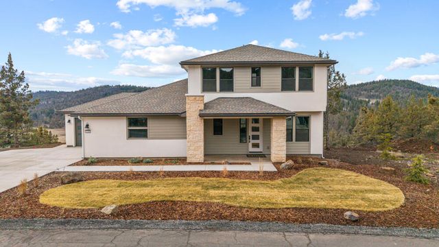 1216 Vine Maple Drive, Klamath Falls, OR 97601