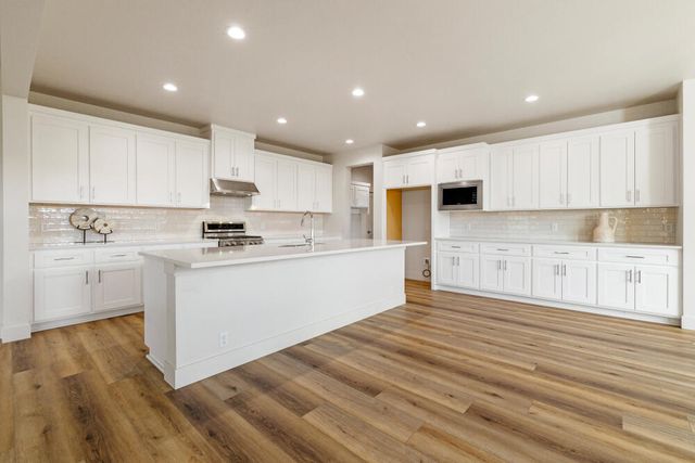 1216 Vine Maple Drive, Klamath Falls, OR 97601