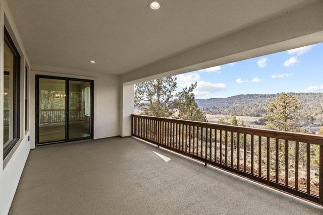 1216 Vine Maple Drive, Klamath Falls, OR 97601