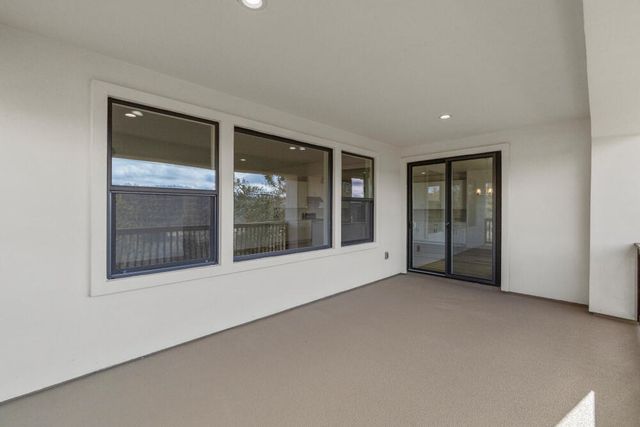 1216 Vine Maple Drive, Klamath Falls, OR 97601