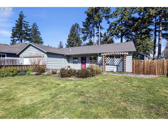 1155 12TH Ct Se, Bandon, OR 97411