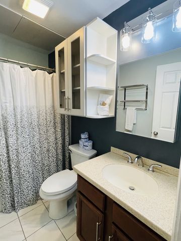 1004 1st Ave, N, Nashville, TN 37201