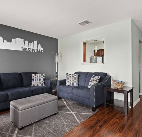1004 1st Ave, N, Nashville, TN 37201