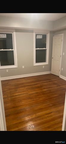 142 Chestnut Avenue, Waterbury, CT 06710