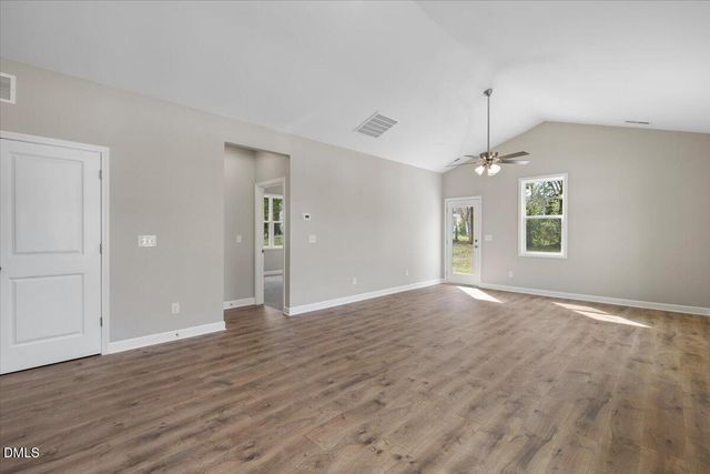 271 Mcneil Circle, Dunn, NC 28334