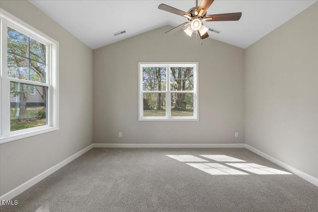 271 Mcneil Circle, Dunn, NC 28334