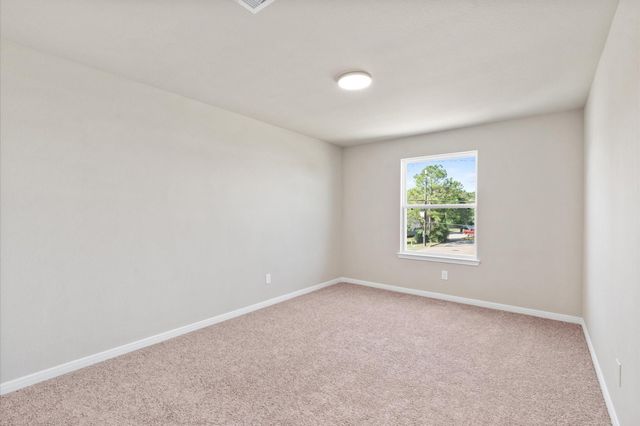 1375 Mixander Way, La Porte, TX 77571