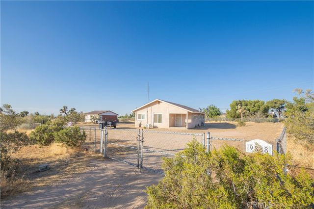 9888 6th, Victorville, CA 92392