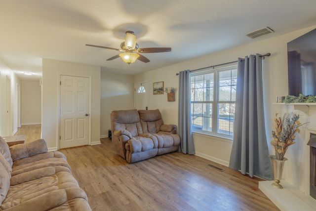 7102 Elmbrook Lane, Harrison, TN 37341