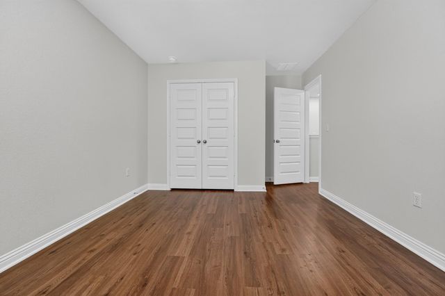 8107 Cottage Rose DR, Austin, TX 78744