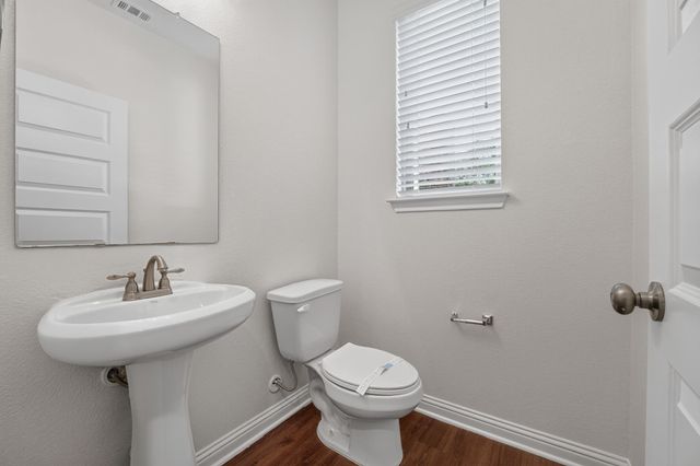 8107 Cottage Rose DR, Austin, TX 78744