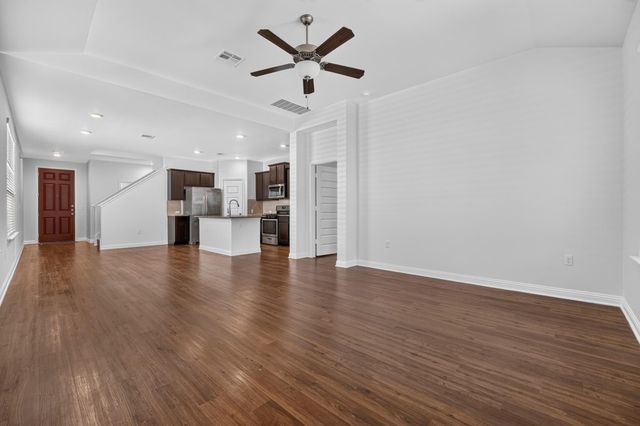 8107 Cottage Rose DR, Austin, TX 78744