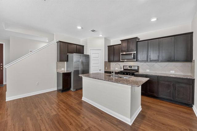 8107 Cottage Rose DR, Austin, TX 78744