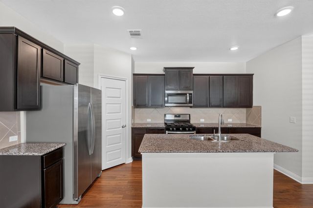 8107 Cottage Rose DR, Austin, TX 78744