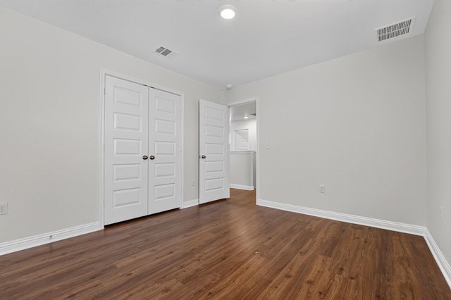 8107 Cottage Rose DR, Austin, TX 78744