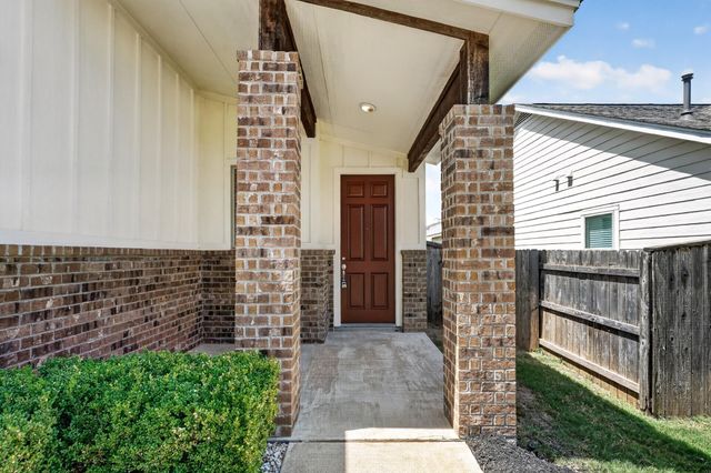 8107 Cottage Rose DR, Austin, TX 78744