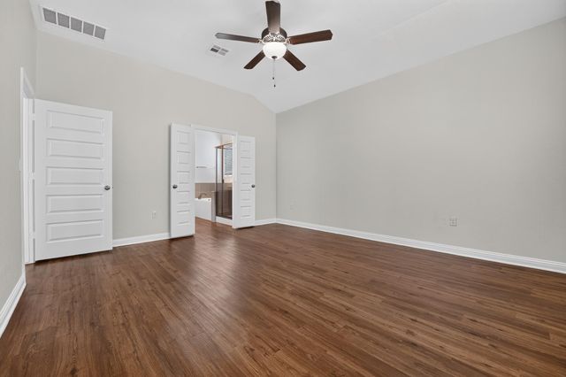 8107 Cottage Rose DR, Austin, TX 78744