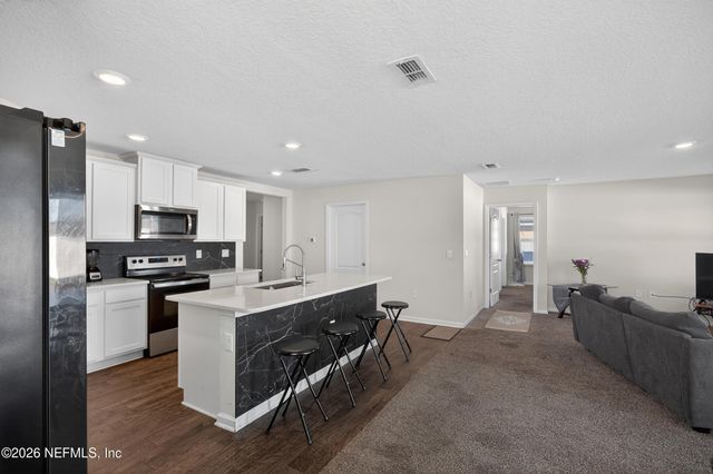 804 CAMERON OAKS PL, Middleburg, FL 32068