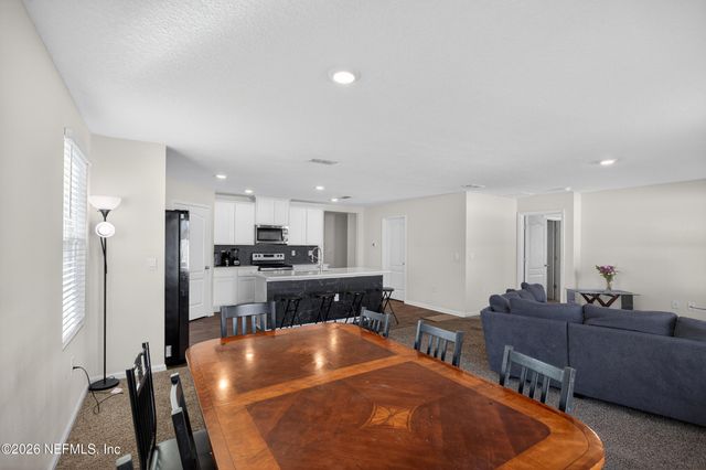 804 CAMERON OAKS PL, Middleburg, FL 32068