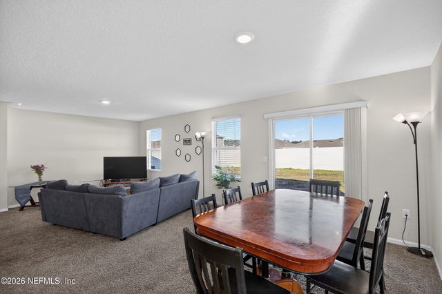 804 CAMERON OAKS PL, Middleburg, FL 32068