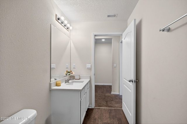 804 CAMERON OAKS PL, Middleburg, FL 32068