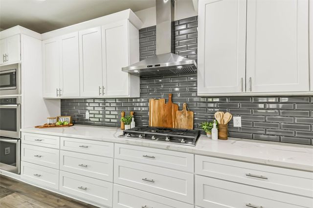 13043 Avery Ridge Lane, Tomball, TX 77377