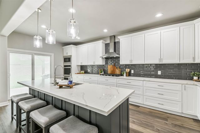 13043 Avery Ridge Lane, Tomball, TX 77377