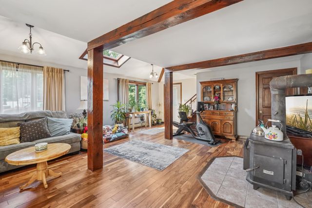 2 Country Pond Road, Kingston, NH 03848
