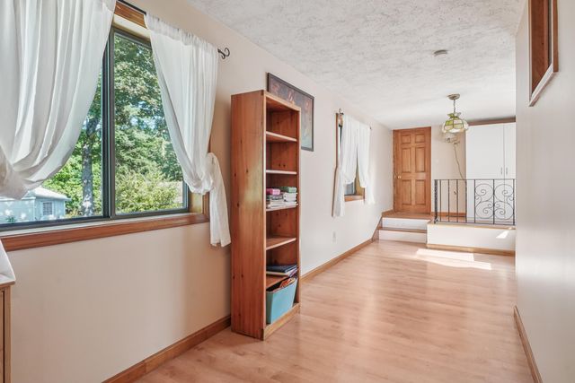 2 Country Pond Road, Kingston, NH 03848