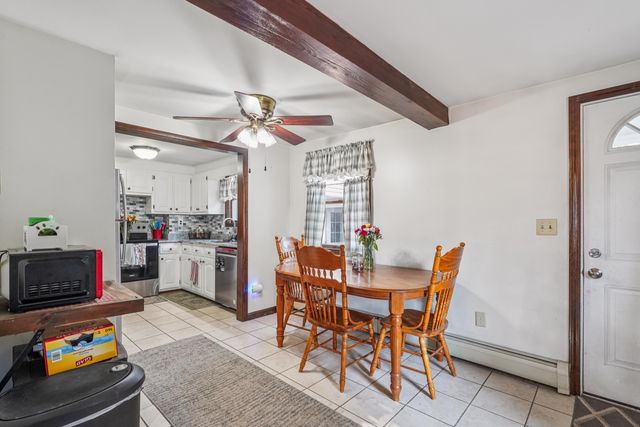 2 Country Pond Road, Kingston, NH 03848