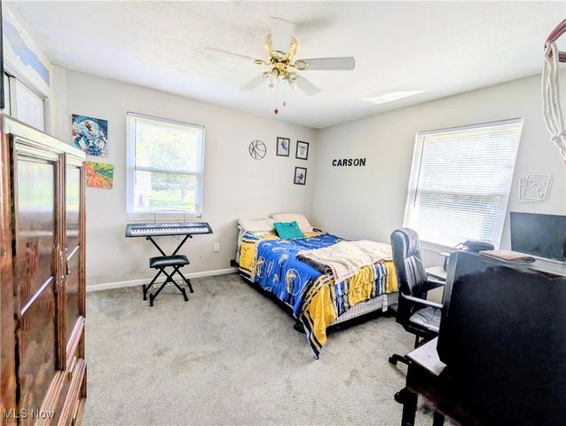 1200 55th Street, Vienna, WV 26105