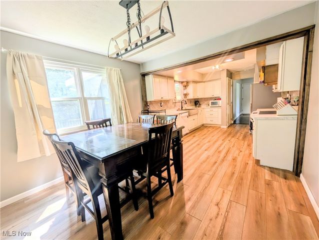 1200 55th Street, Vienna, WV 26105