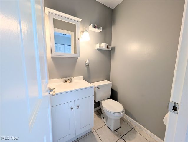 1200 55th Street, Vienna, WV 26105