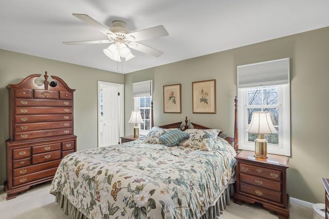 9000 Chestnut Lane, Munster, IN 46321