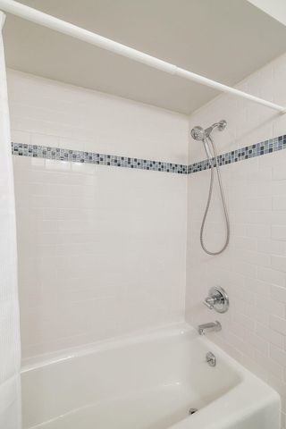 9000 Chestnut Lane, Munster, IN 46321